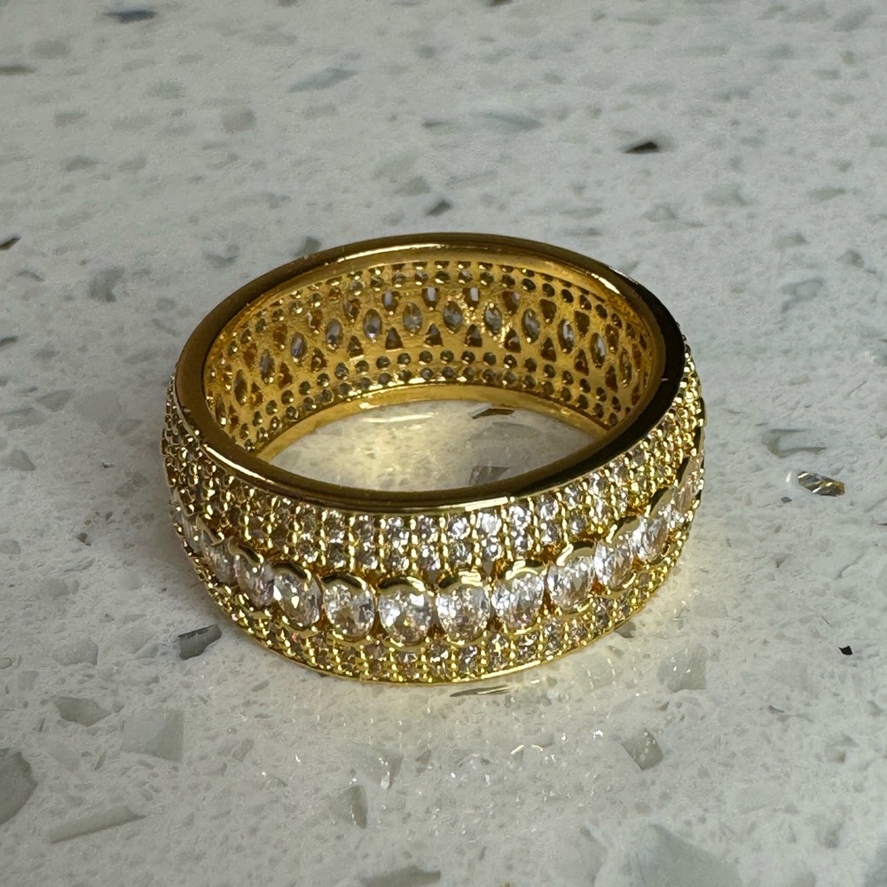 18KT GOLD PLATED FILIGREE RING WITH ZIRCONIAS - Picture 14 of 16